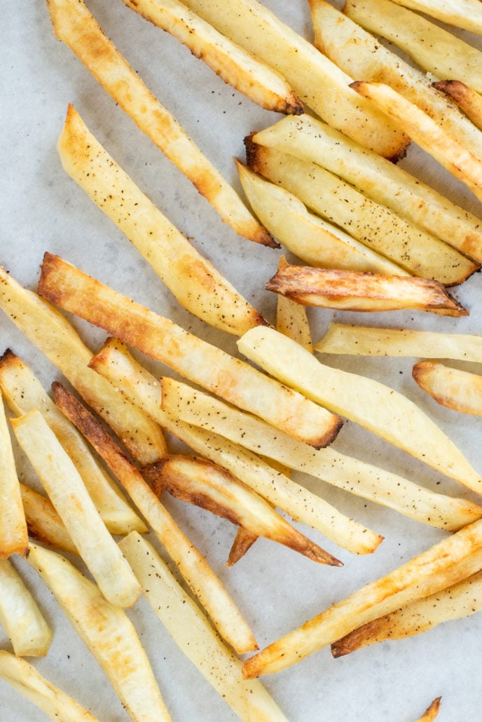 Crispy Baked French Fries (Oil-Free)