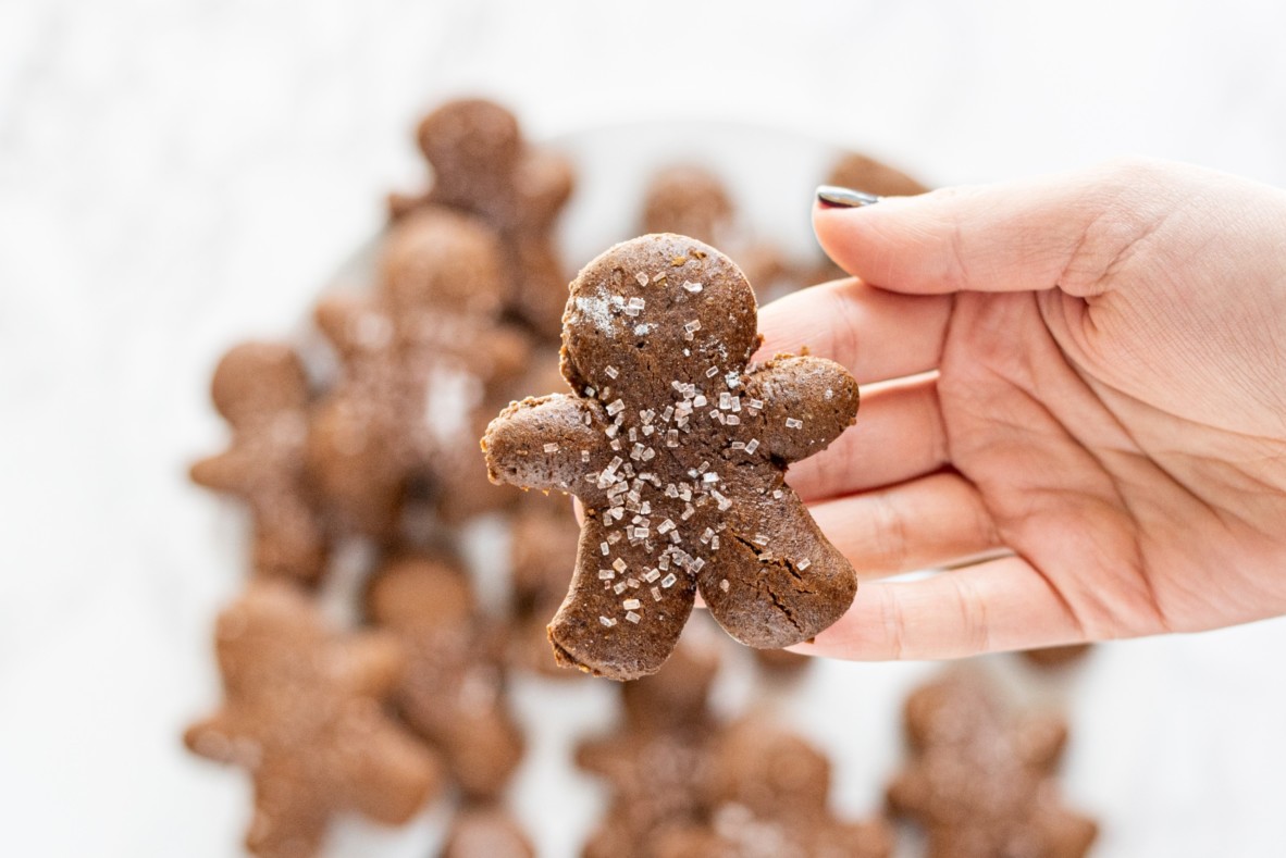 Vegan Gingerbread Cookies picture