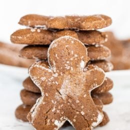 vegan gingerbread cookies picture