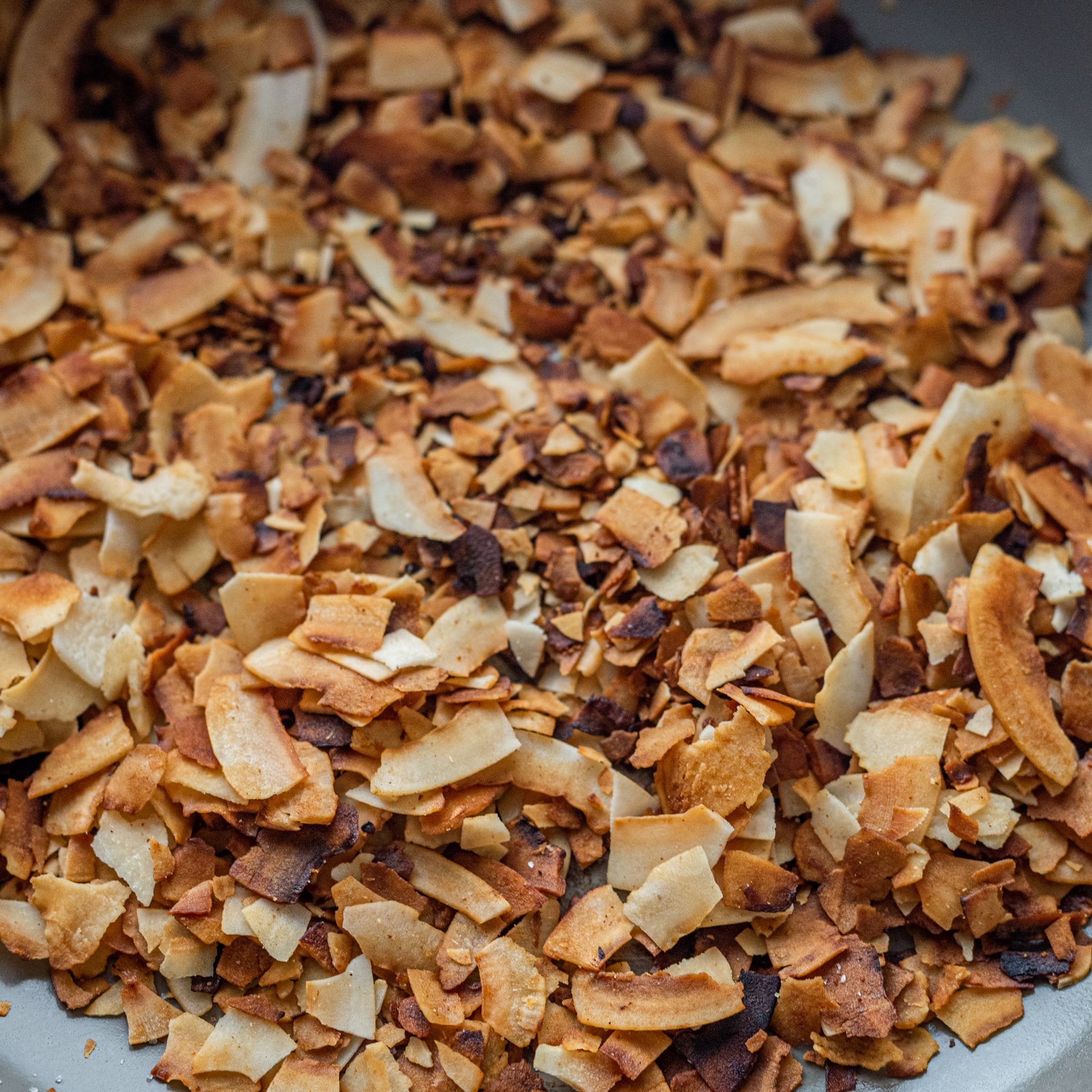 A bowl of coconut flakes "bacon."