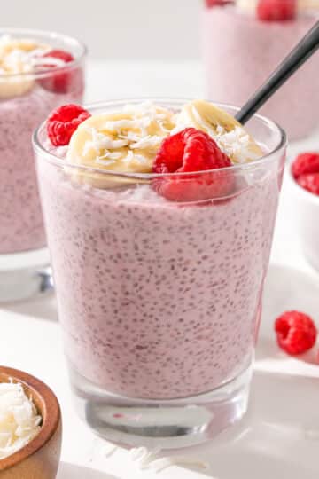 Raspberry Chia Pudding (dairy free!)